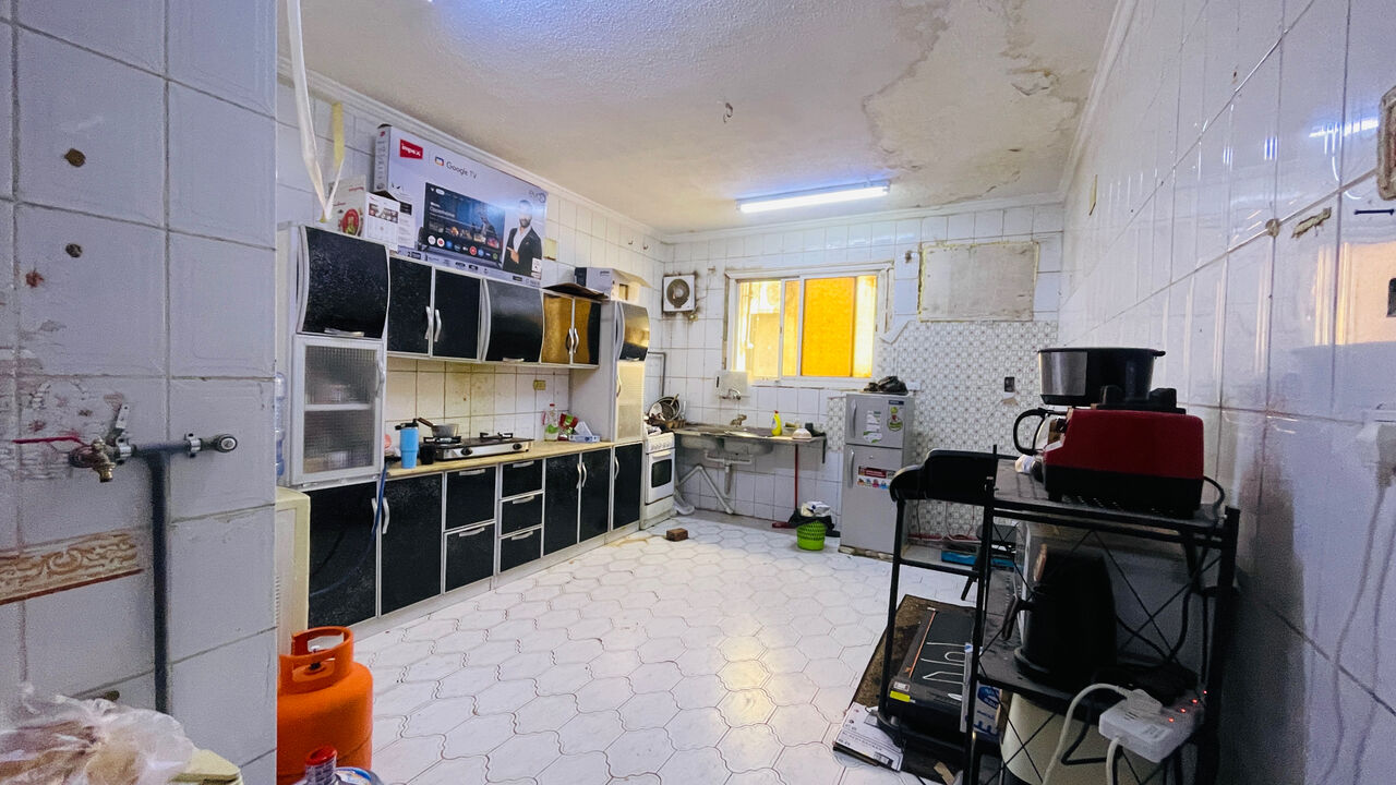 Madinah, Apartments, Flats, Houses & Villas, SAR 1000/month,  2 BR,  2BH Flat ( Furnished) With Big Kitchen And Bath