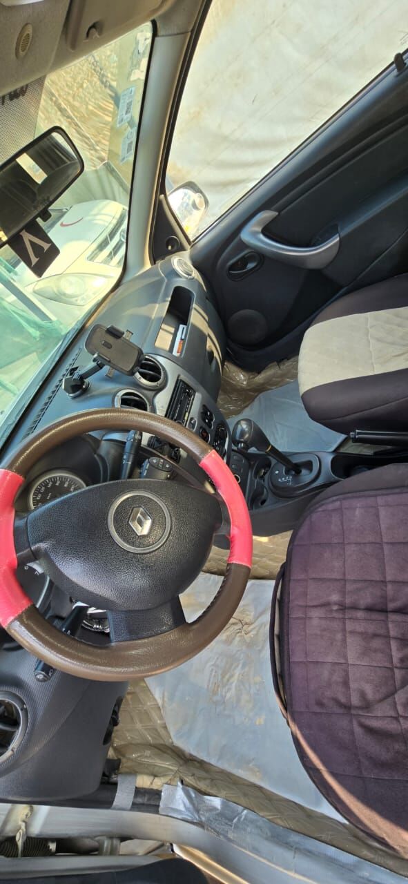 Olaya, Vehicles, Cars & Trucks , SAR 13000,  Renault Duster,  2014,  Automatic,  298000 KM,  Urgently Need To Sell - Family Car