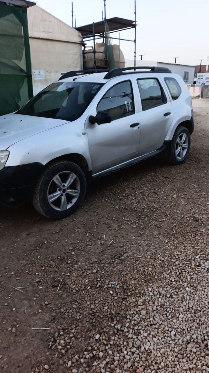 Olaya, Vehicles, Cars & Trucks , SAR 13000,  Renault Duster,  2014,  Automatic,  298000 KM,  Urgently Need To Sell - Family Car