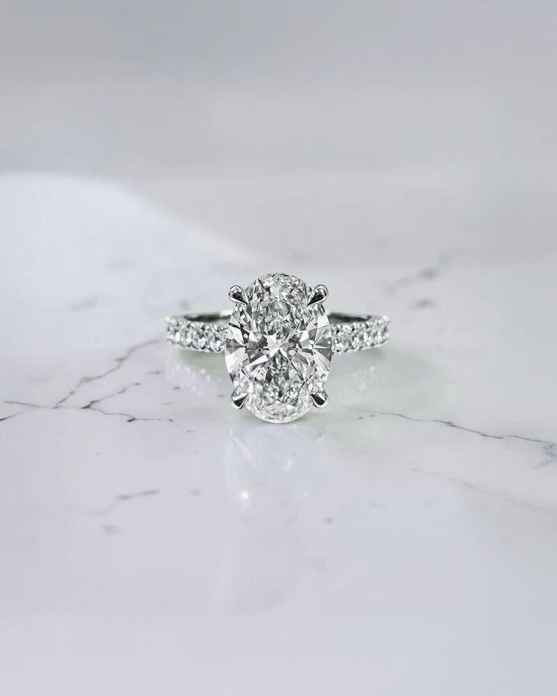 London, Jewelry, GBP 2750,  2ct Oval Cathedral Diamond  Timeless Luxury & Refined Brilliance