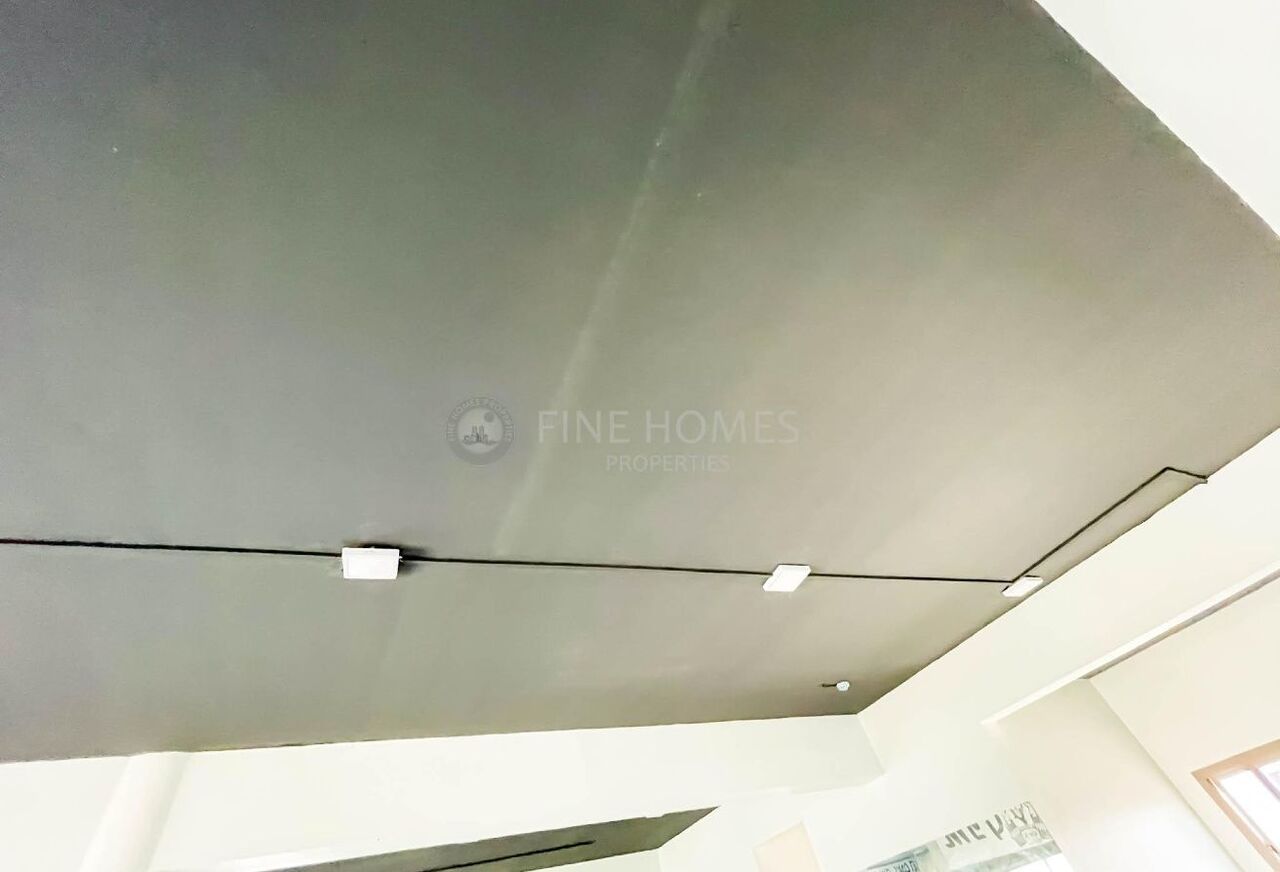 Tubli, Buildings, BHD 1000,  Commercial Setup ! Full Floor Semi Fitted !