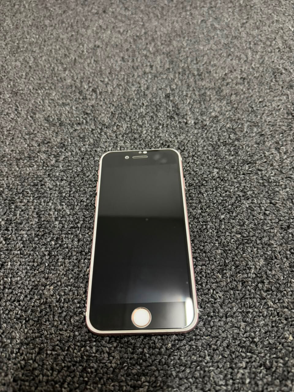 Al Jubail Al Balad, Mobile Phones, SAR 400,  Apple IPhone 7 &ndash; Rose Gold &ndash; 100% Battery Health (With Charger & Earphones)