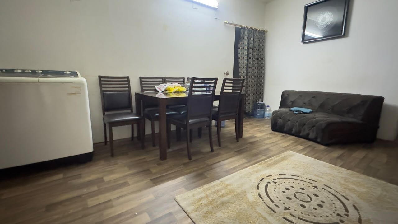 Hara, Bedspace For Rent, SAR 975/month,  Fully Furnished One-Bedroom Available For Executive Bachelor-Riyadh Batha Shara Rail