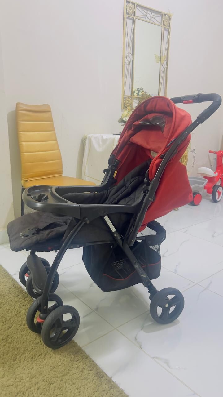 Al Bawadi, Baby & Kid Stuff, SAR 170,  Junior Stroller Price SR 170 ( Genuine Purchased From Centrepoint Store For SR 450)