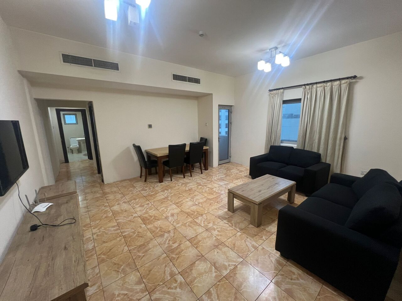 Juffair, Apartments, Flats, Houses & Villas, BHD 260/month,  Furnished,  1 BR,  Apartment  For Rent In Juffair