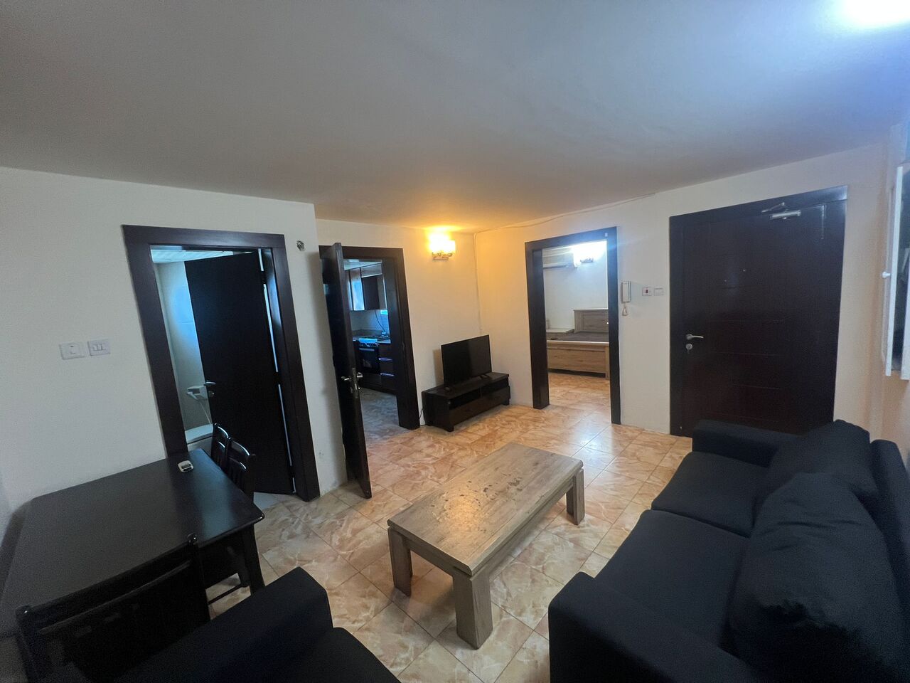 Juffair, Apartments, Flats, Houses & Villas, BHD 250/month,  Furnished,  1 BR,  Pocket-Friendly  Apartment For Rent In Juffair