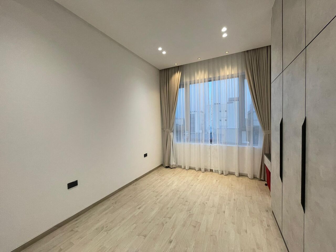Segaya, Apartments, Flats, Houses & Villas, BHD 265/month,  2 BR,  Brand New  Apartment In Segaya | Semi-Furnished |Open Kitchen + Laundry