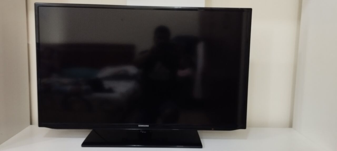 Juffair, Electronics, BHD 44,  Good Condition Samsung LED TV For Sale