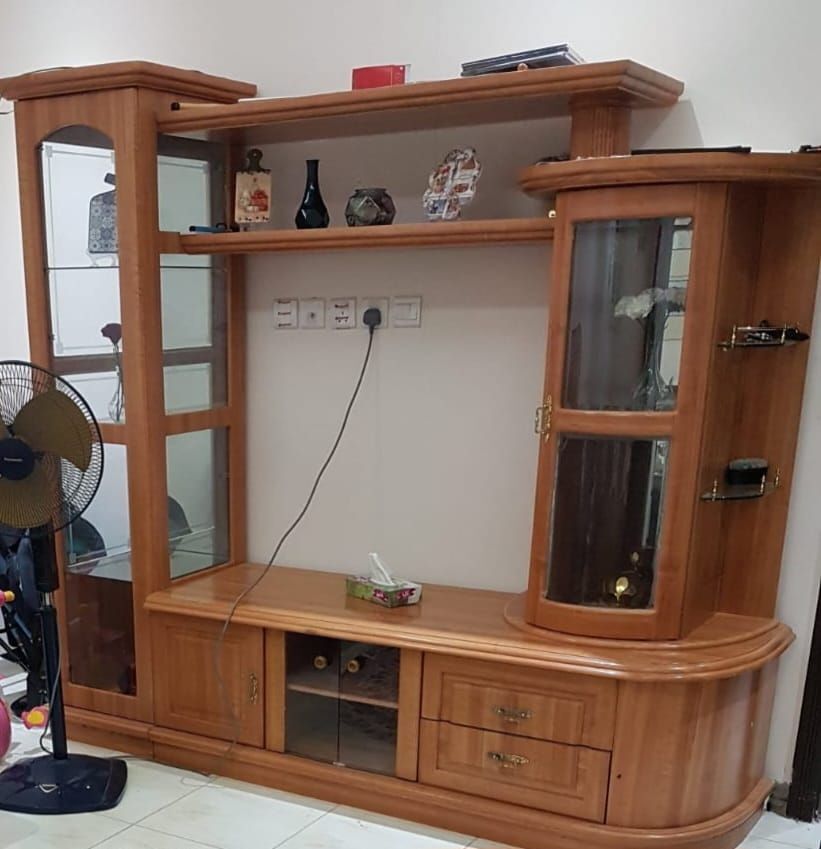 Jeddah, Furniture, SAR 150,  TV Cabinet Cum Showcase