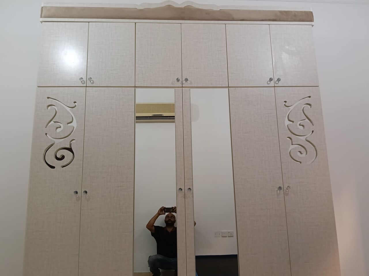 Manama, Household Items, BHD 35,  3 Door New Cupboard For Sale ( Urgent )