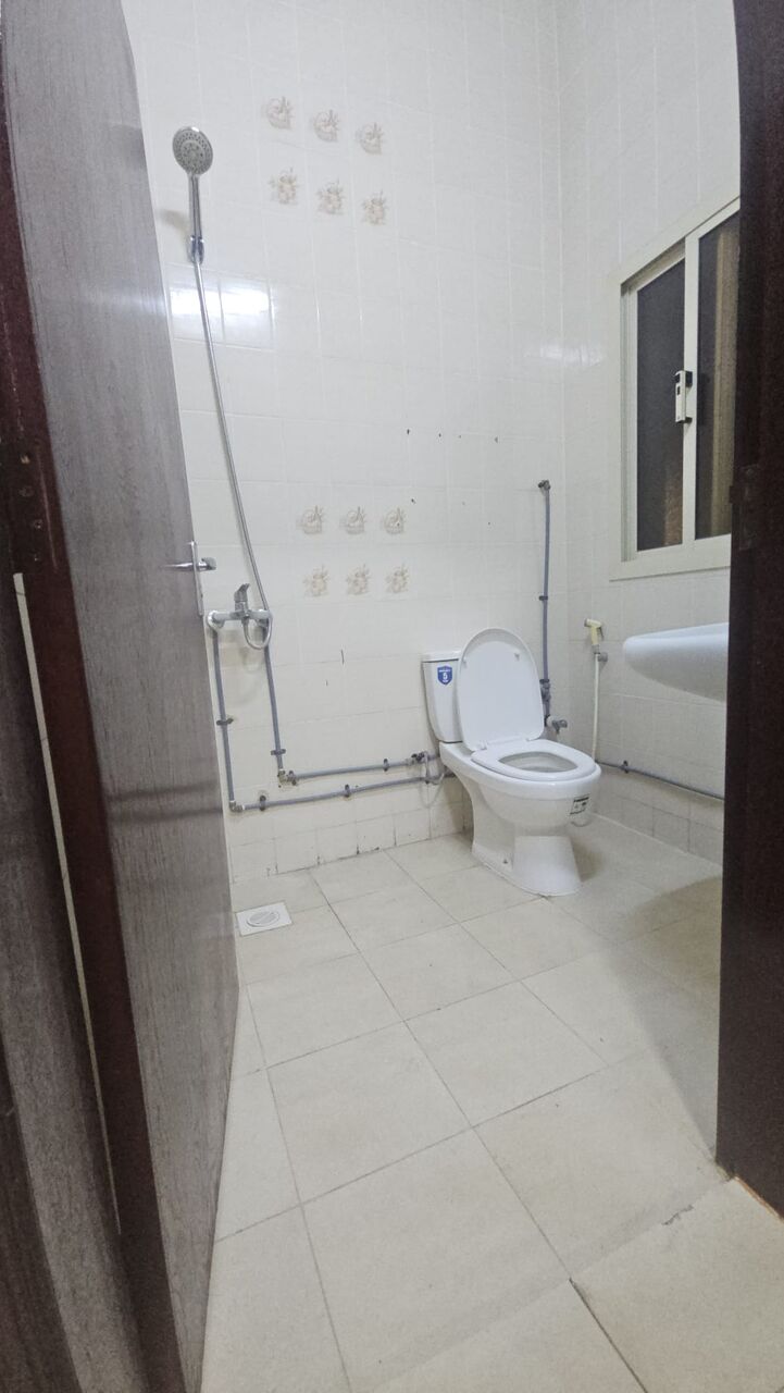 Hoora, Apartments, Flats, Houses & Villas, BHD 180/month,  1 BR,  One Bedroom Semi Furnished Flat For Rent With Ewa Unlimited