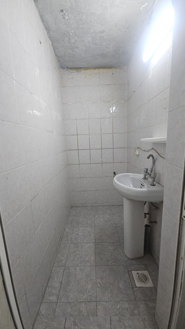 Hoora, Apartments, Flats, Houses & Villas, BHD 180/month,  1 BR,  One Bedroom Semi Furnished Flat For Rent With Ewa Unlimited