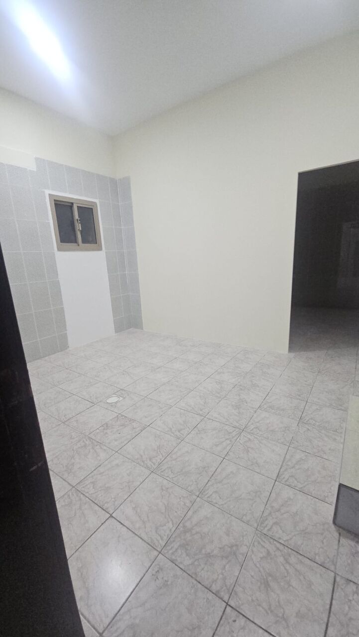 Hoora, Apartments, Flats, Houses & Villas, BHD 180/month,  1 BR,  One Bedroom Semi Furnished Flat For Rent With Ewa Unlimited
