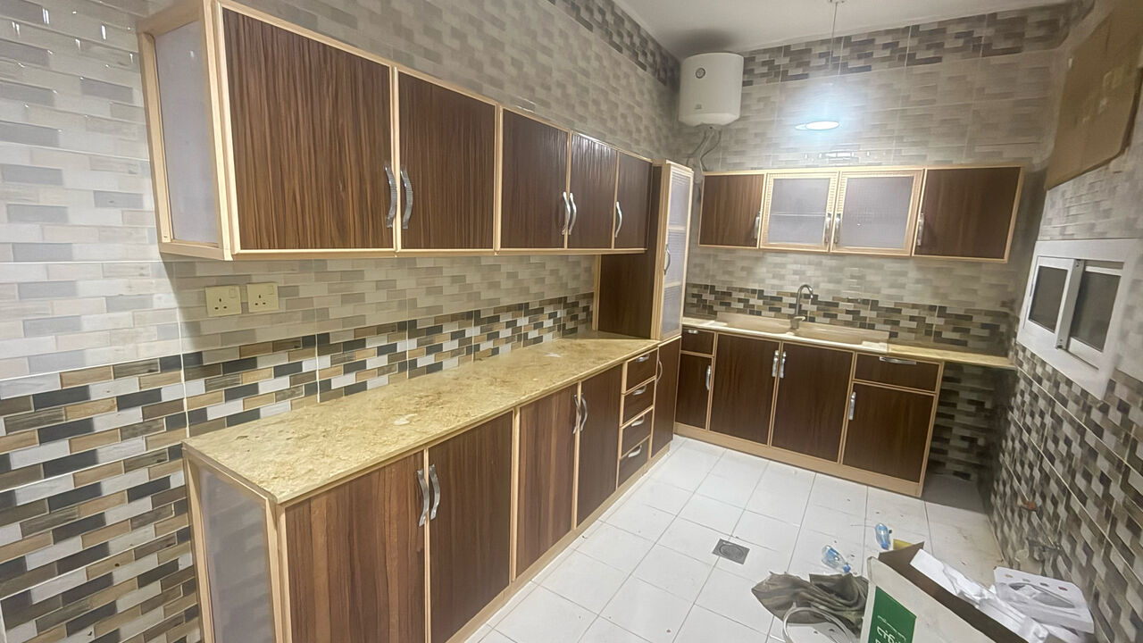 Yanbu, Household Items, SAR 1100,  Kitchen Cabinet - Good Condition