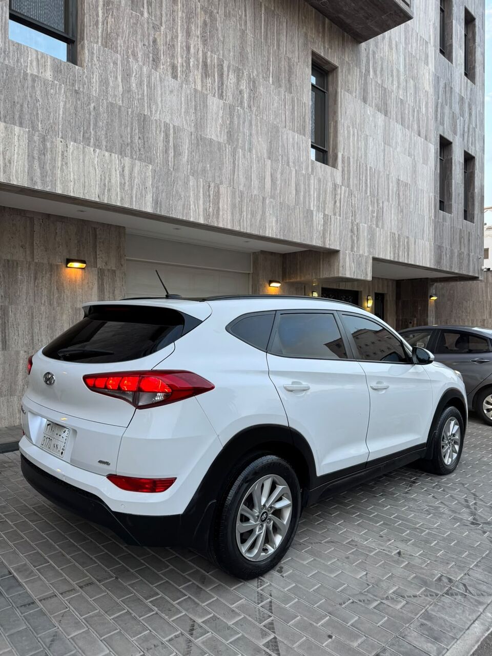 Jeddah, Vehicles, Cars & Trucks , SAR 35,  Hyundai Tucson,  2016,  Automatic,  230 KM,  Car For Sell