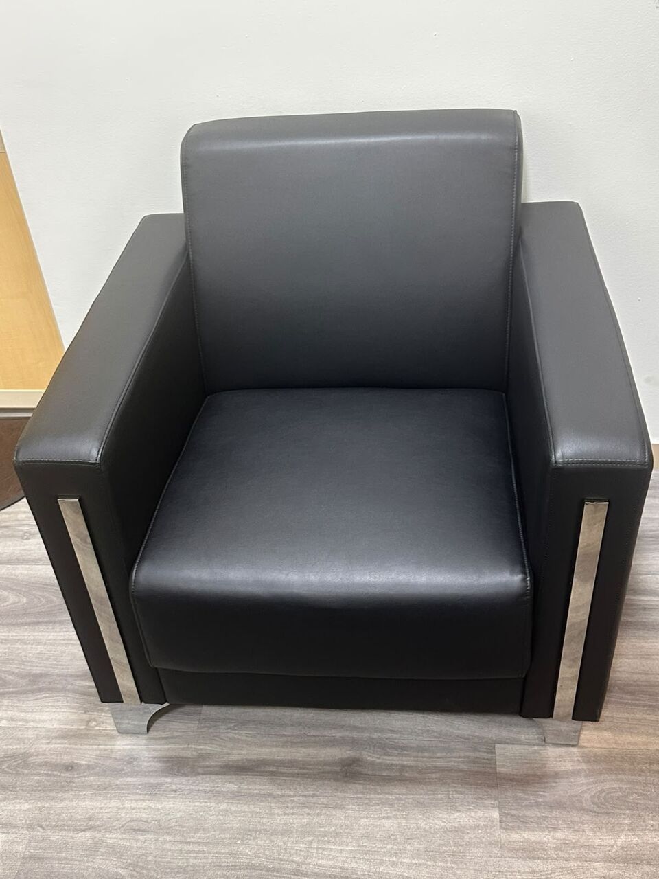 Khobar, Furniture, SAR 9000,  COMPLETE OFFICE FURNITURE & AC PACKAGE FOR SALE