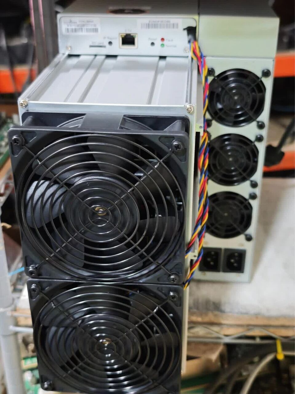 Tallinn, Electronics, EUR 1500,  BITMAIN Antminer Z15 Pro 860k/sol 2780W Miner With Warranty BRAND NEW