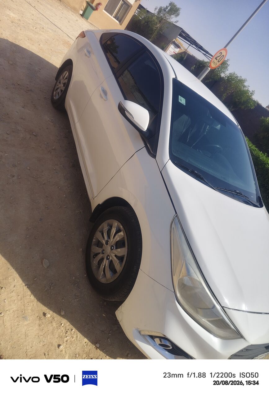 Riyadh, Vehicles, Cars & Trucks , SAR 25500,  Hyundai Accent,  2020,  Automatic,  418000 KM,     In Excellent Condition