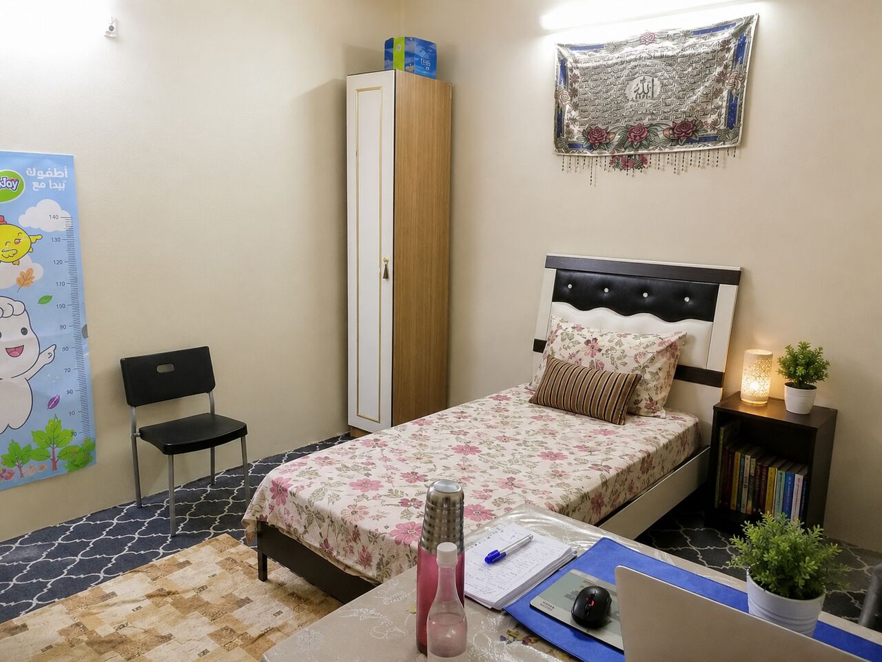 Al Wizarat, Housing Exchanges, SAR 1200/month,  1 BR,  Big Room Fully Furnished Available For Rent For Two Person