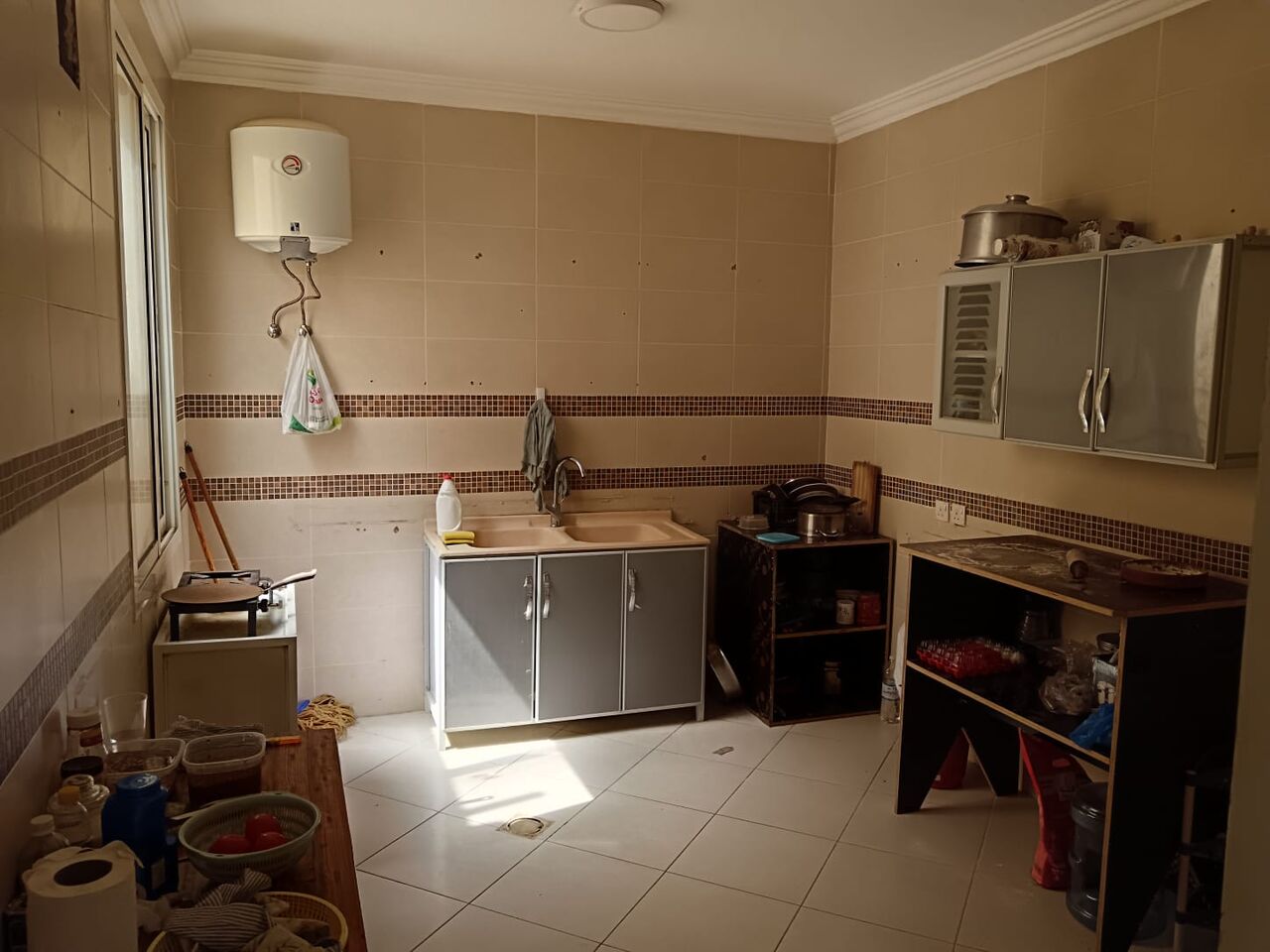Riyadh, Rooms for Rent, SAR 1500/month,  Furnished,  Spacious Semi-Furnished Room In 4-Bedroom Apartment