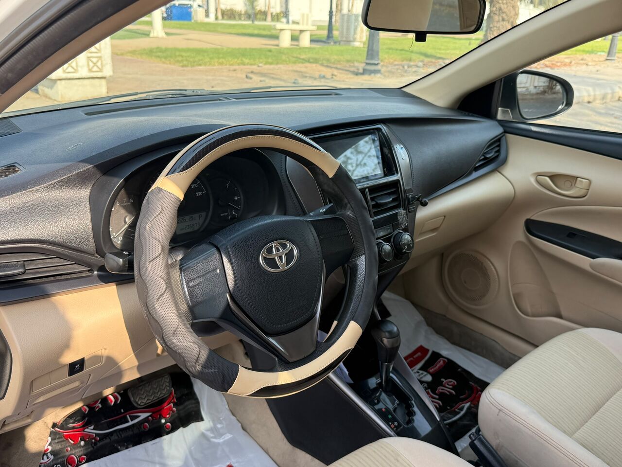 Jeddah, Vehicles, Cars & Trucks , SAR 33500,  Toyota Yaris,  2022,  Automatic,  230000 KM,   1.5 For Sell First Owner