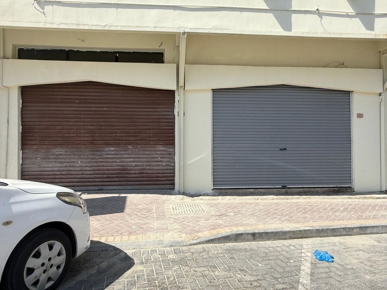Salmaniya, Shops, BHD 240,  2 Shops For Rent In Salmaniya - Main Road