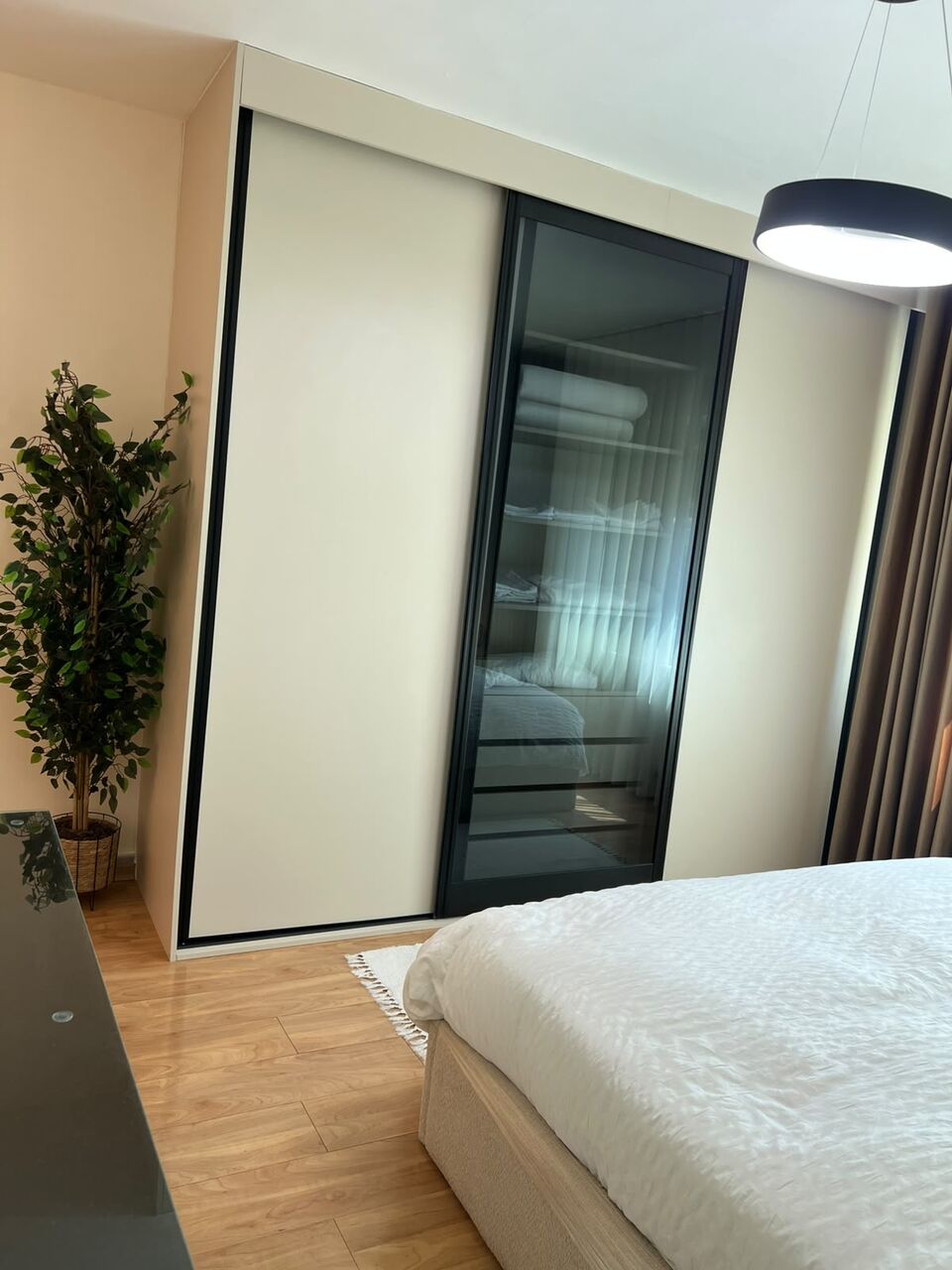 Amman, Apartments, Flats, Houses & Villas, JOD 12000/year,  Furnished,  3 BR,  140 Sq. Meter,  Luxury Apartment For Rent