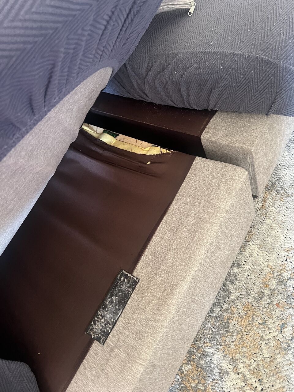 Riyadh, Furniture, SAR 300,  للبيع كنب