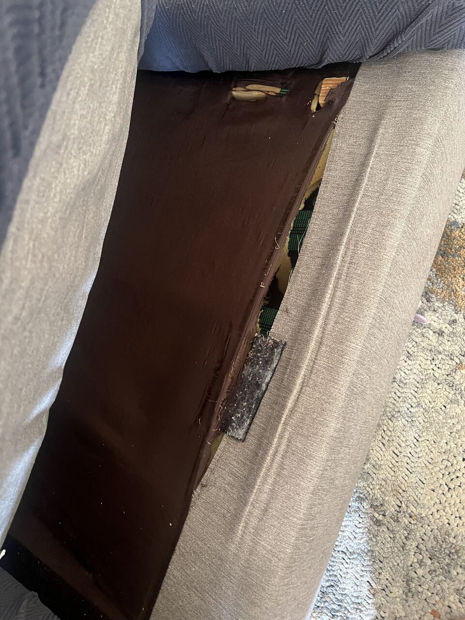 Riyadh, Furniture, SAR 300,  للبيع كنب