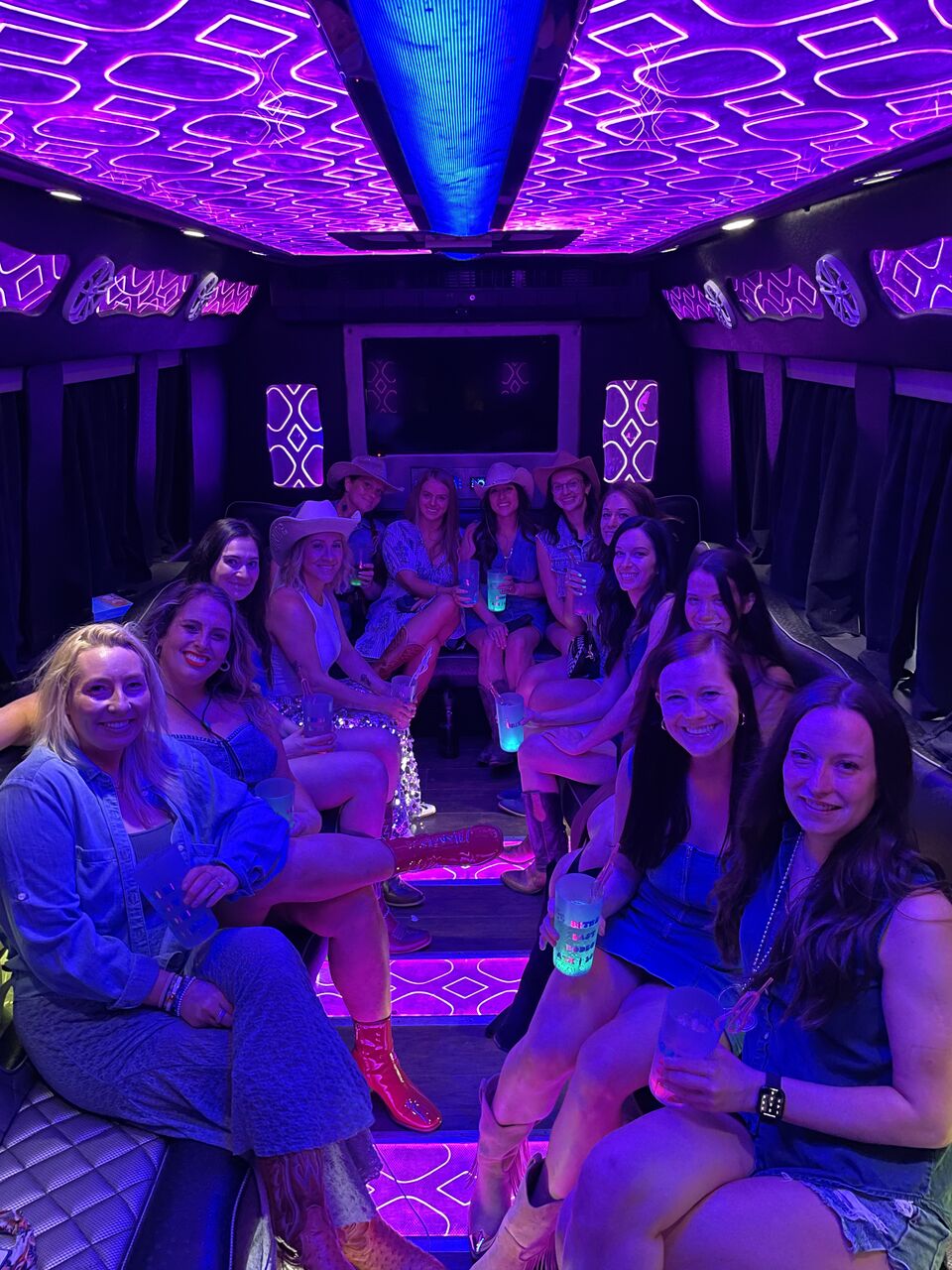 Los Angeles, Passenger Transport, Party Bus Rentals Los Angeles - LA Nights Party Bus
