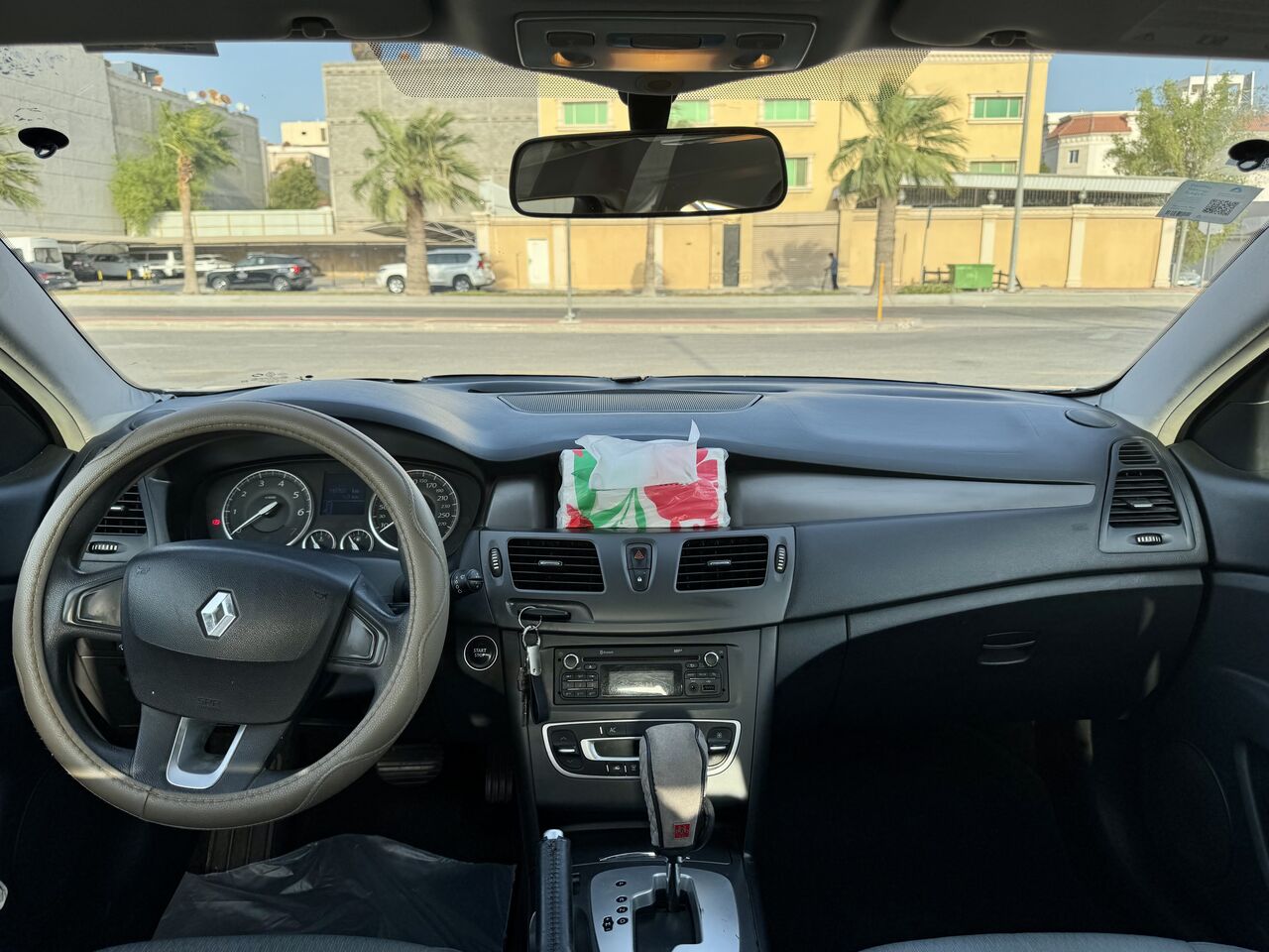 Madinat Al Ummal, Vehicles, Cars & Trucks , SAR 17500,  Renault Safrane,  2014,  Automatic,  117 KM,