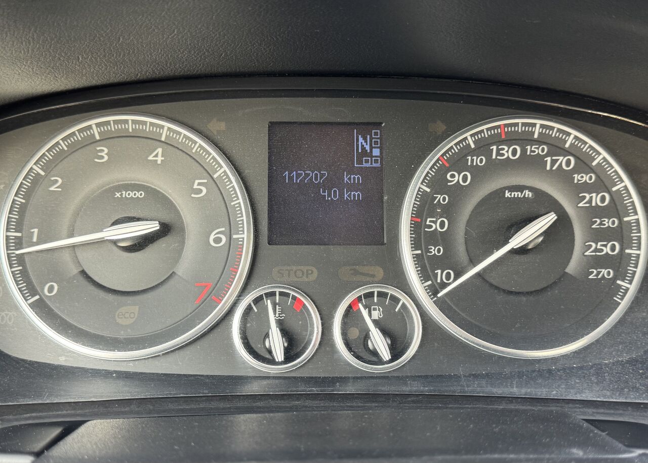 Madinat Al Ummal, Vehicles, Cars & Trucks , SAR 17500,  Renault Safrane,  2014,  Automatic,  117 KM,