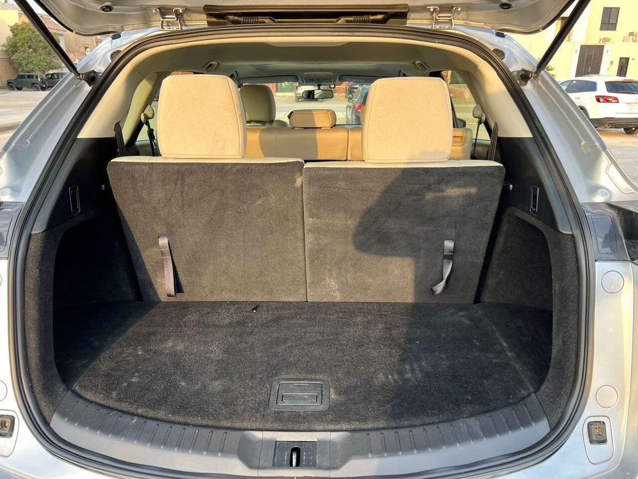 Riyadh, Vehicles, Cars & Trucks , SAR 85,  MAZDA CX9, MODEL 2020,  2020,  Automatic,  139000 KM,  SAR 85000, MAZDA CX 9 Model , , ,