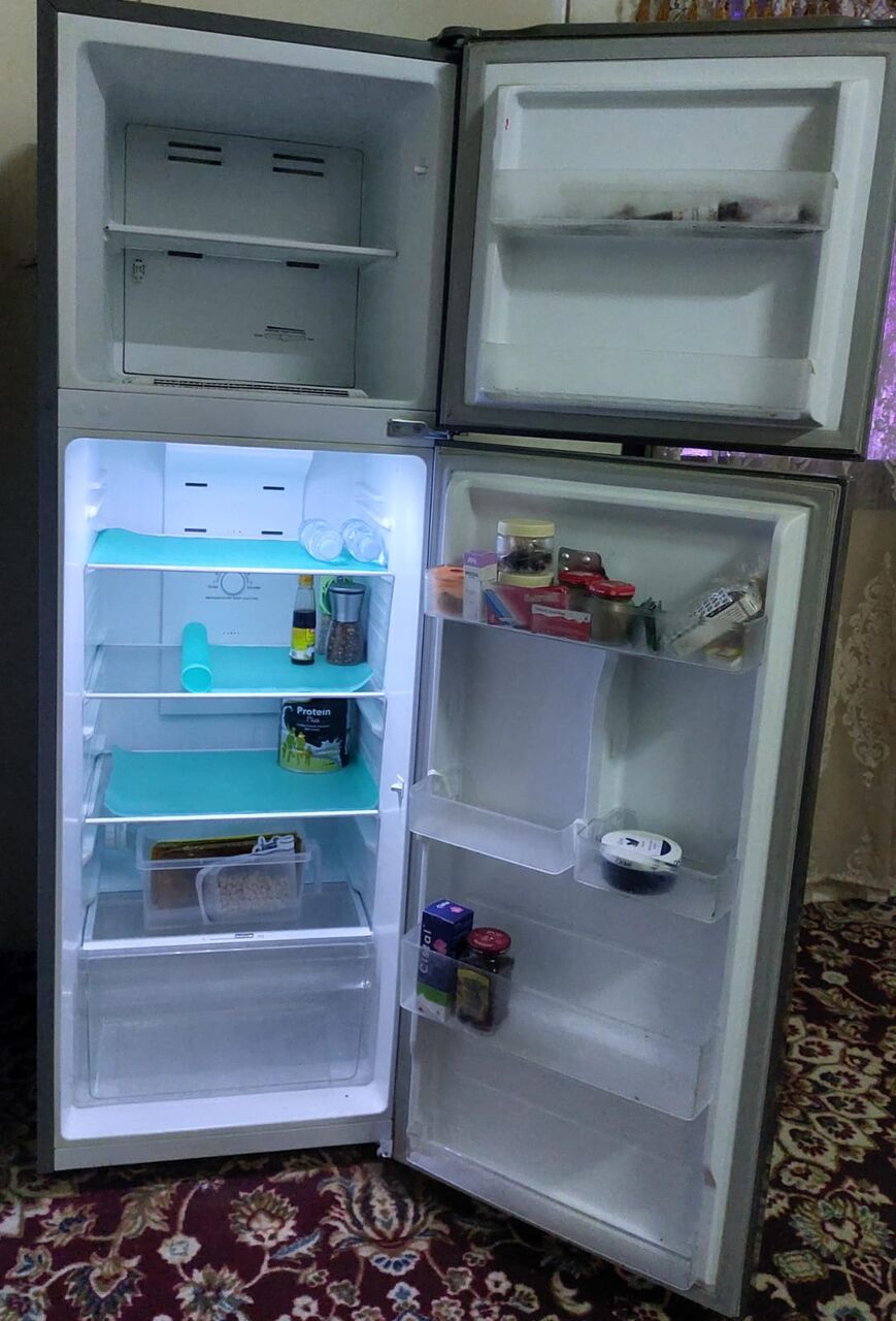 Jeddah, Appliances, SAR 900,  White Westinghouse Fridge (197 Liters) - Very Good Condition