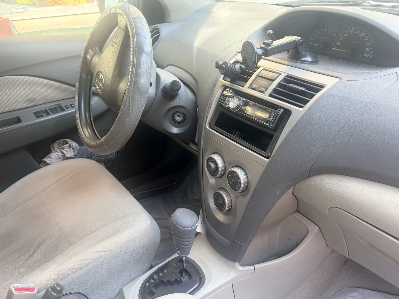Al Khobar Al Shamalia, Vehicles, Cars & Trucks , SAR 20500,  Toyota Yaris,  2010,  Automatic,  206500 KM,     For Sale.