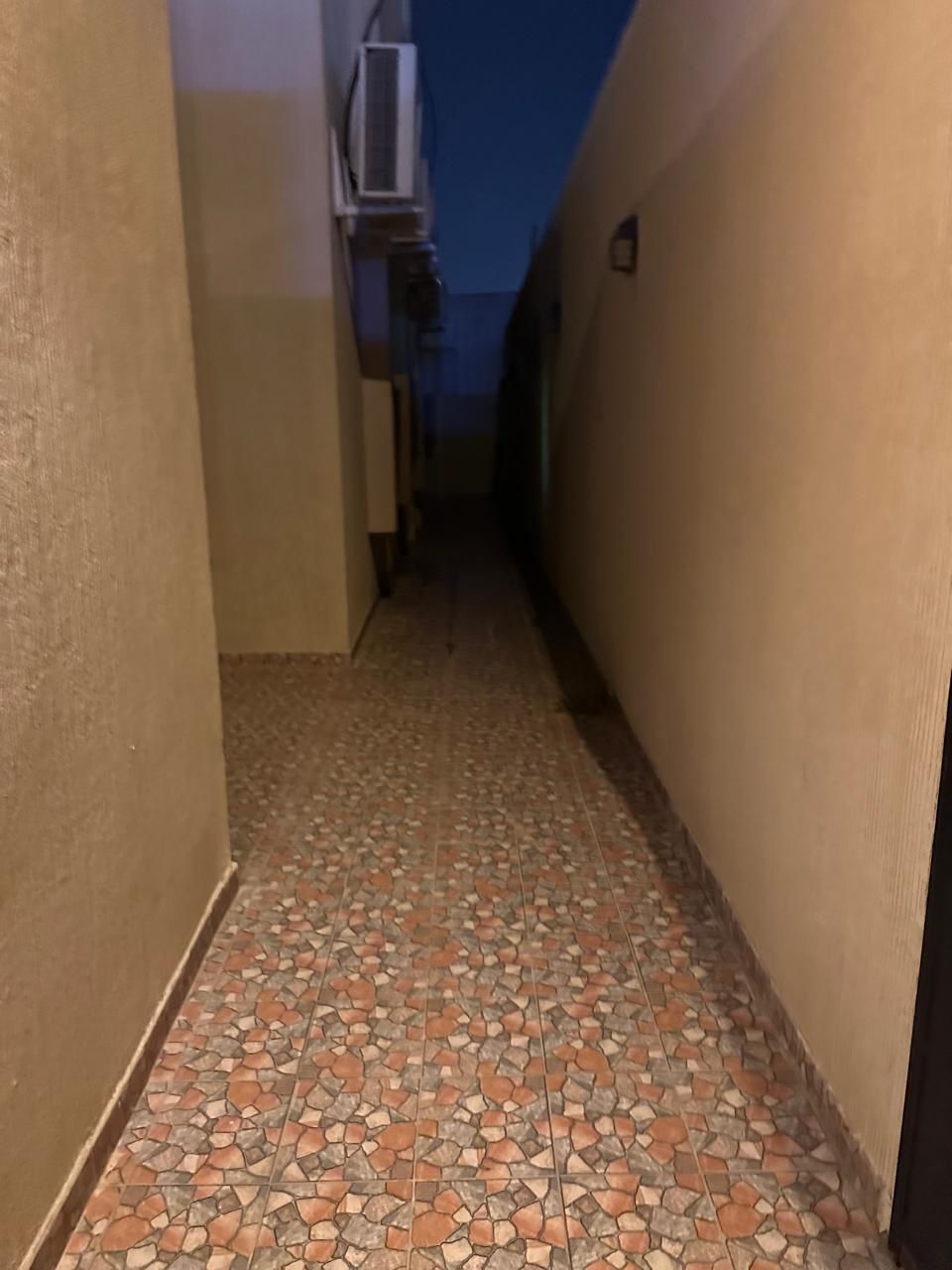 Al Suwaidi, Rooms for Rent, SAR 1200/month,  300 Sq. Meter,  Executive Bachelor Room For Rent &ndash; Al Suwaidi, Riyadh - Pakistani Or Indian Preferred
