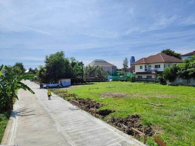 Bangkok, Real Estate For Sale, THB 76400000,  6 BR,  764 Sq. Feet,  Large Plot Of Land For Sale, 764 Sq M, Sukhumvit 101, Soi Punnawithi 39, Near BTS