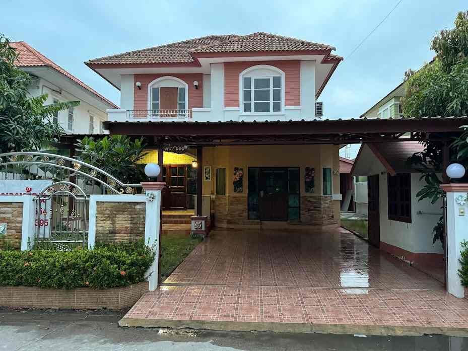 Bangkok, Real Estate For Sale, THB 4600000,  4 BR,  58 Sq. Feet,  Urgent Sale, 2-story Detached House, Completely Renovated. Kritsana House Village, Bang
