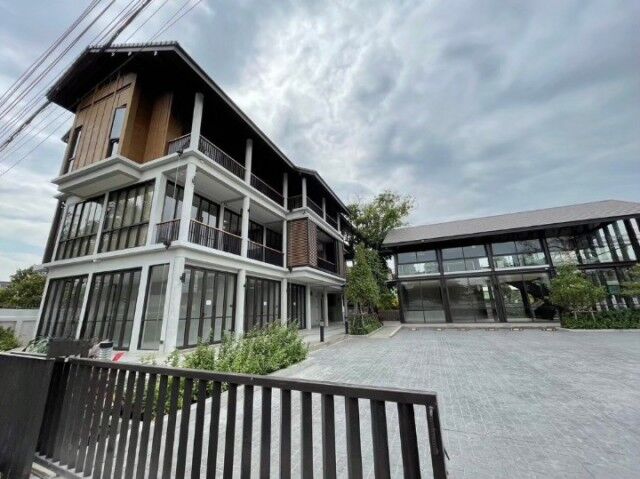 Bangkok, Villas, THB 79998,  35 Sq. Feet,  Siriraj Hospital 2.5 Km. Taling Chan-Chak Phra 141 Sq M. Taling Chan Temple 220 M. Taling
