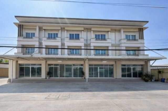 Bangkok, Villas, THB 7999,  7 Sq. Feet,  Sanambinnam-Thasai, Lottery Division And NACC Office, 700 M. 1st Floor Commercial