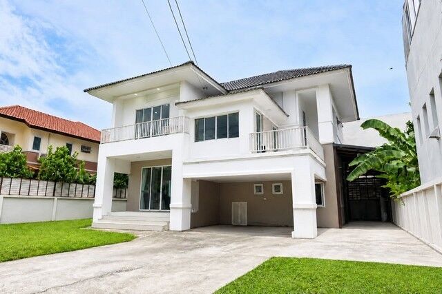 Bangkok, Villas, THB 59000,  122 Sq. Feet,  House For Rent, Lalin Village In The Park, Watcharapol-Phahonyothin. Can Raise Animals