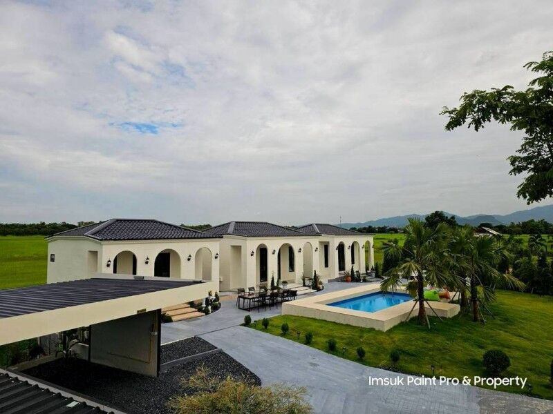 Bangkok, Real Estate For Sale, THB 6300000,  2 BR,  800 Sq. Feet,  Open The Doors Of Heaven For The Holidays. Brand New Pool Villa Near