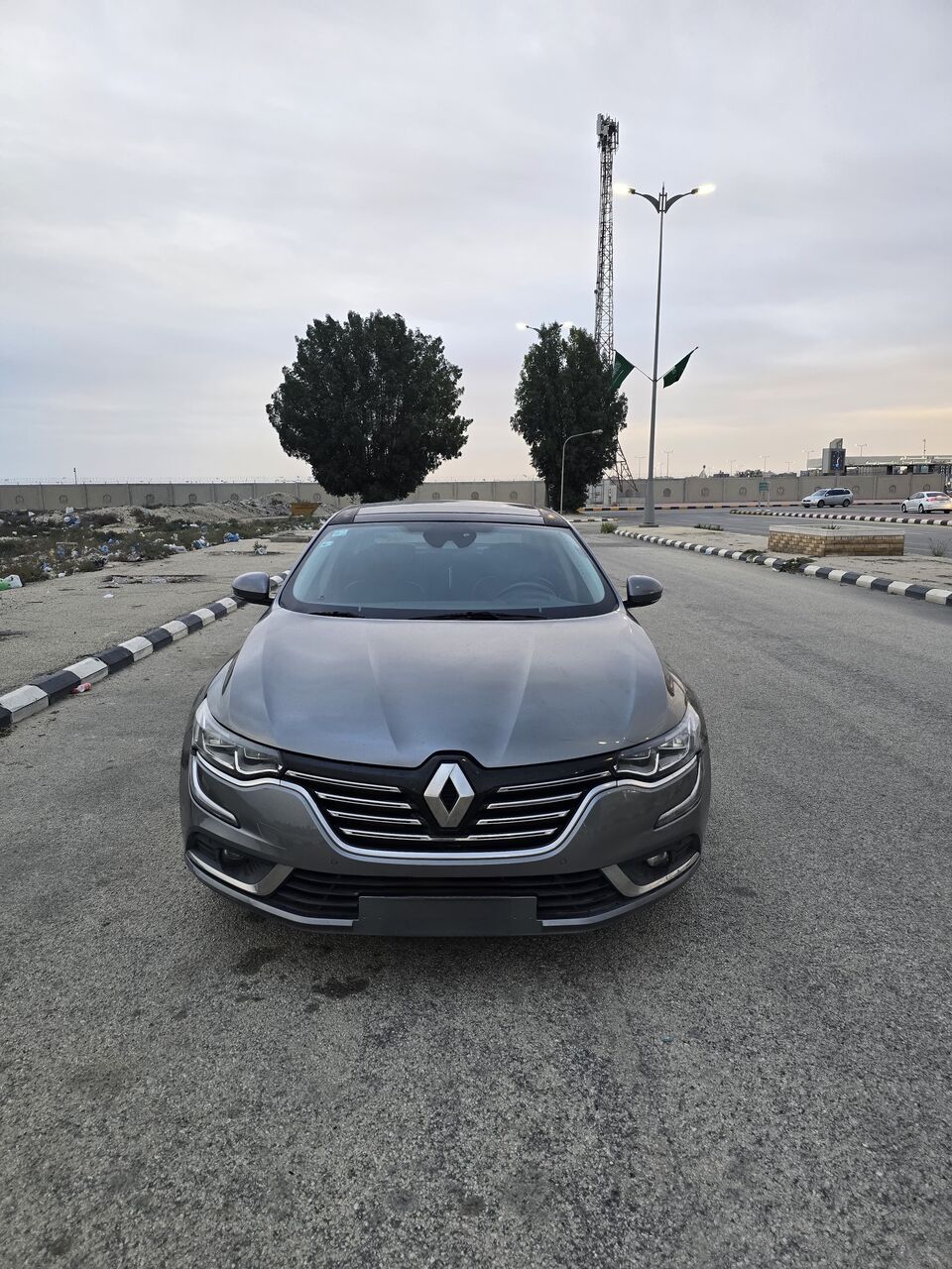 Jubail, Vehicles, Cars & Trucks , SAR 30000,  Renault Talisman,  2018,  Automatic,  157600 KM,    Model Full Option Excellent Condition Jubail