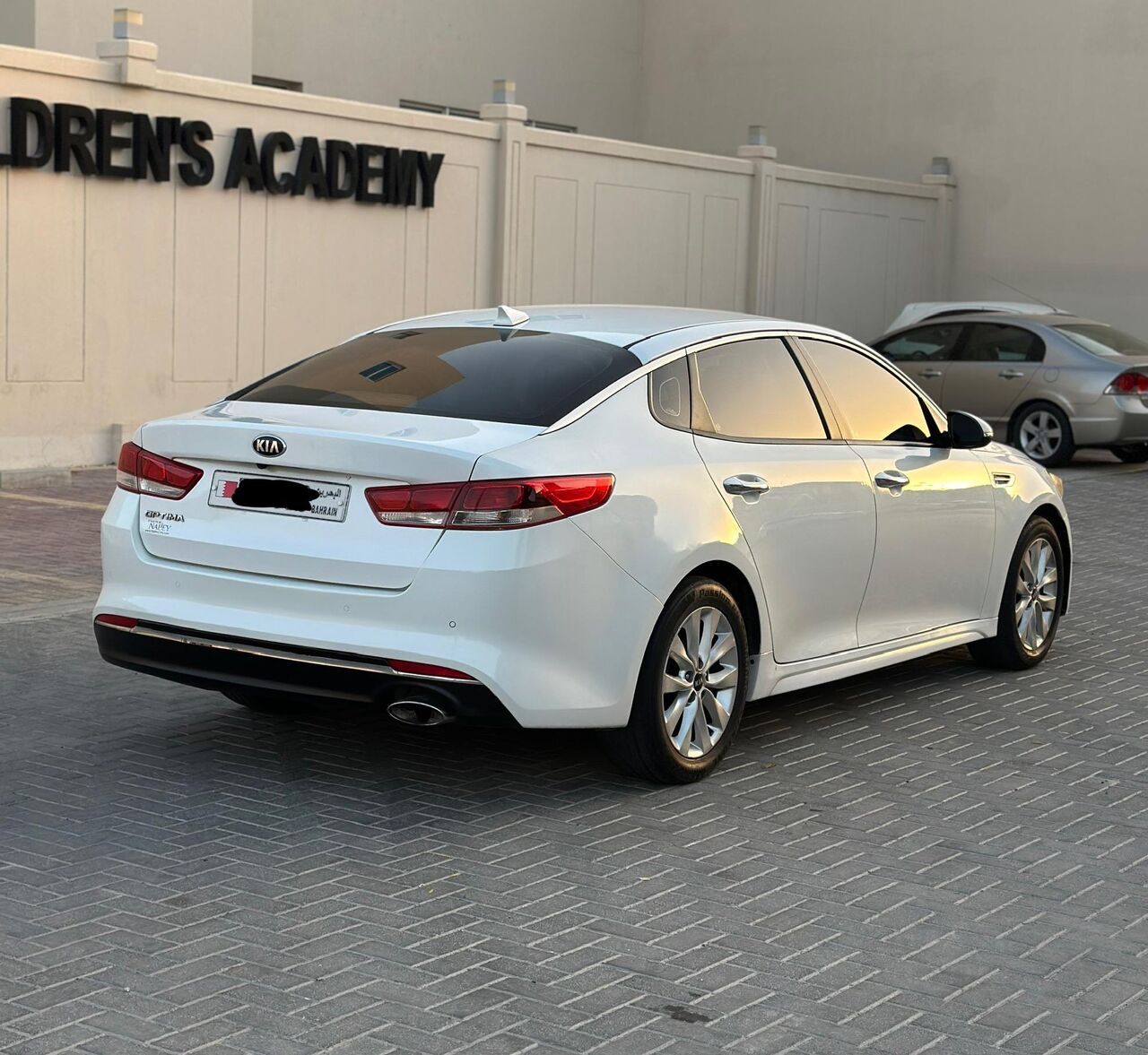 Riffa, Vehicles, Cars & Trucks , BHD 2300,  Kia Optima 2.0 ZERO ACCIDENT SECOND ONWER,  2018,  Automatic,  93000 KM,  Excellent Condition