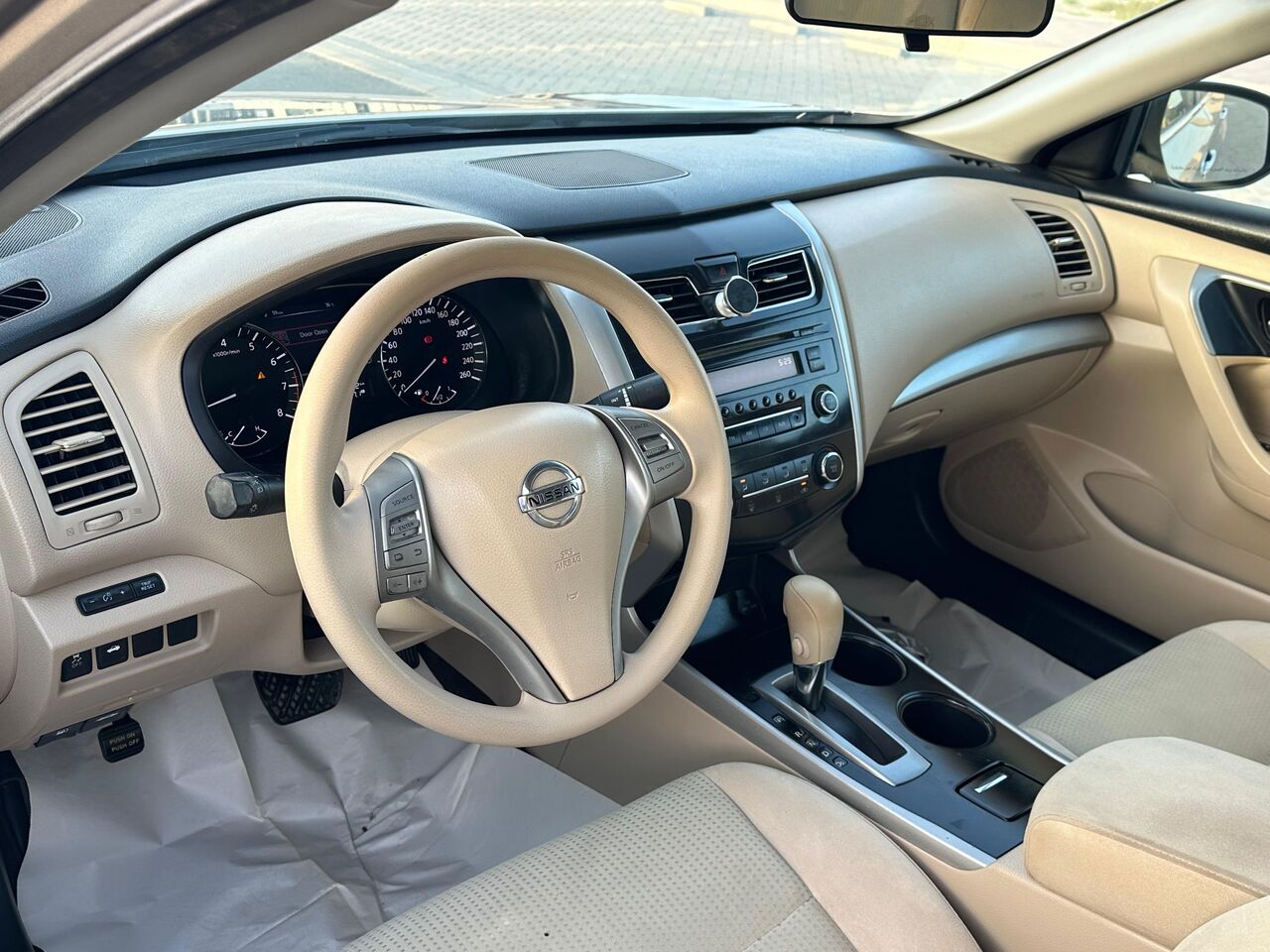 Riffa, Vehicles, Cars & Trucks , BHD 1900,  Nissan Altima 2.5,  2015,  Automatic,  172000 KM,  Very Urgent Sale