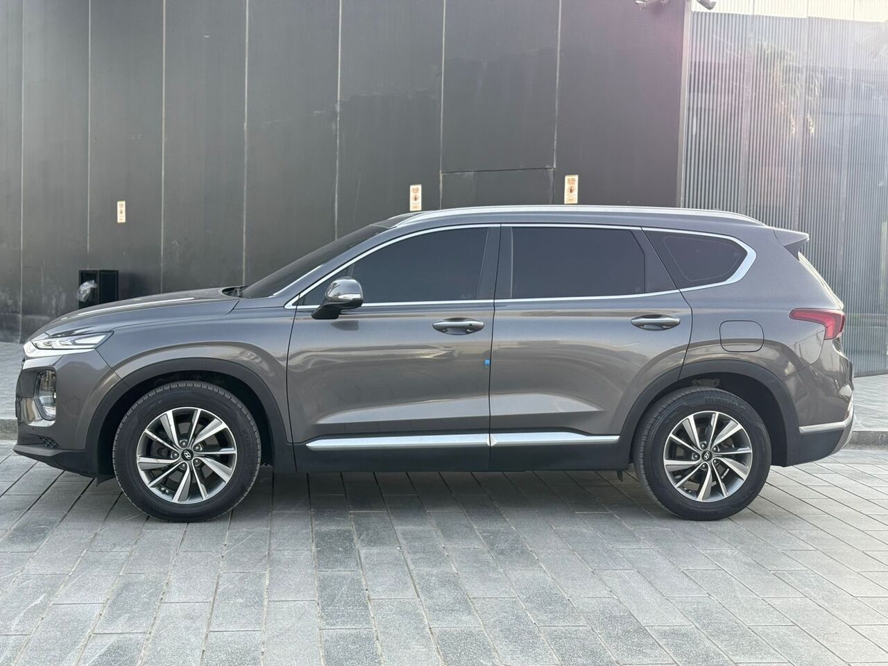 Riyadh, Vehicle Lease Transfer, SAR 65000,  Hyundai Santa Fe 2020 Full Option Except Panoramic Sunroof
