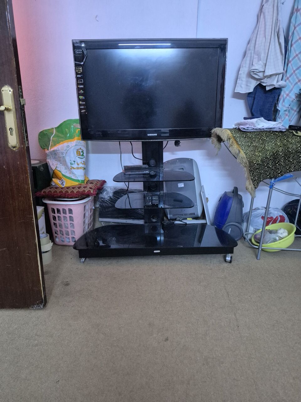 Riyadh, Electronics, SAR 1250,  SAMSUNG 40 Inch TV
