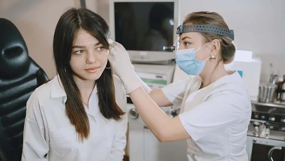 New Delhi, Health, Affordable Hearing Treatment Clinic In Delhi