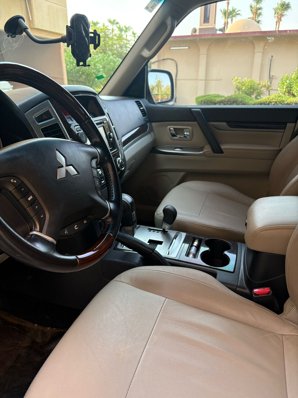 Jeddah, Vehicles, Cars & Trucks , SAR 63000,  Mitsubishi Pajero,  2019,  Automatic,  104400 KM,   GLS .