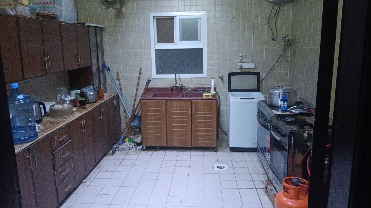 Riyadh, Rooms for Rent, SAR 1250/month,  Offering Urgent Room Available In Sully Nadic Signal Near An Naseem Metro Station